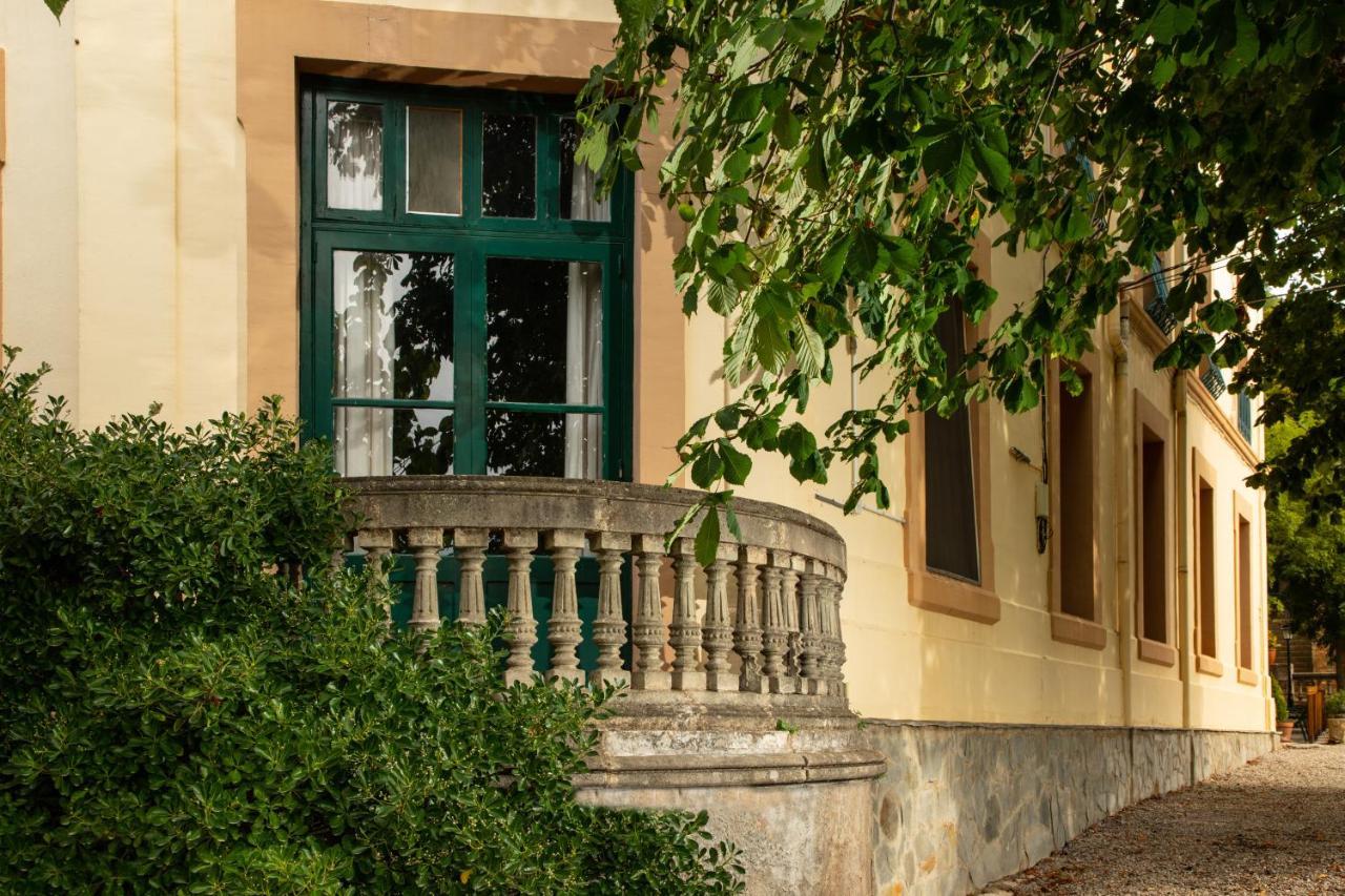 Hotel Rural Y Apartamentos Villa Engracia Espluga de Francoli Bagian luar foto