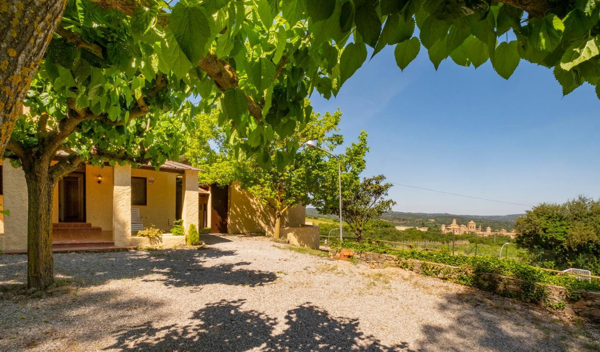 Hotel Rural Y Apartamentos Villa Engracia Espluga de Francoli Bagian luar foto