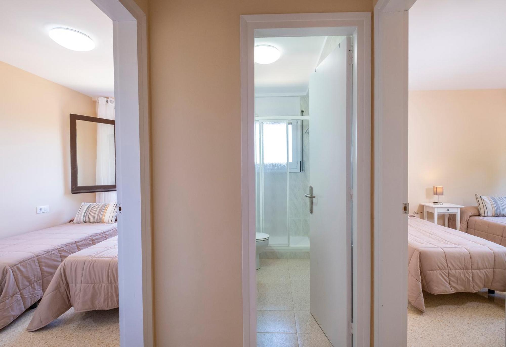 Hotel Rural Y Apartamentos Villa Engracia Espluga de Francoli Bagian luar foto